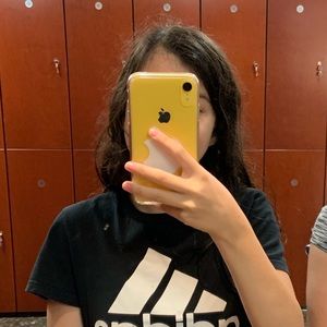 Meet your Posher, Cami